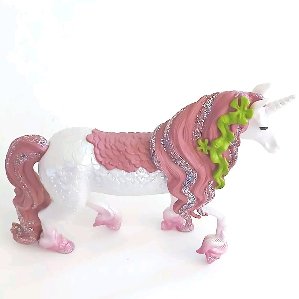 Schleich Bayala Decorated Unicorn White Pink Blue Flowers 2017